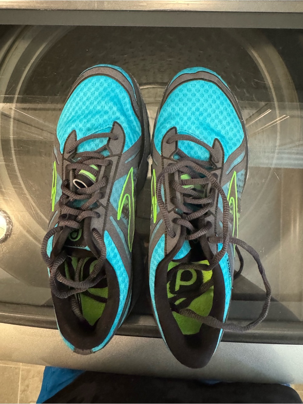 Women’s brooks pure cadence size 9.5